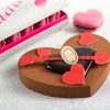 2018年のラデュレ(Ladurée)のバレンタイン情報！ハート形のチョコレートケーキや新作チョコレートボックスも！